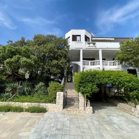 2 Bedroom With Sea View