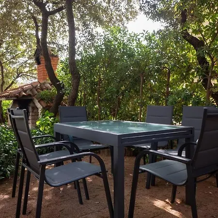 2 Bedroom With Sea View *