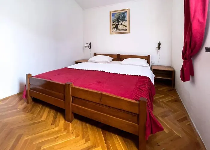 2 Bedroom With Sea View * Мандре