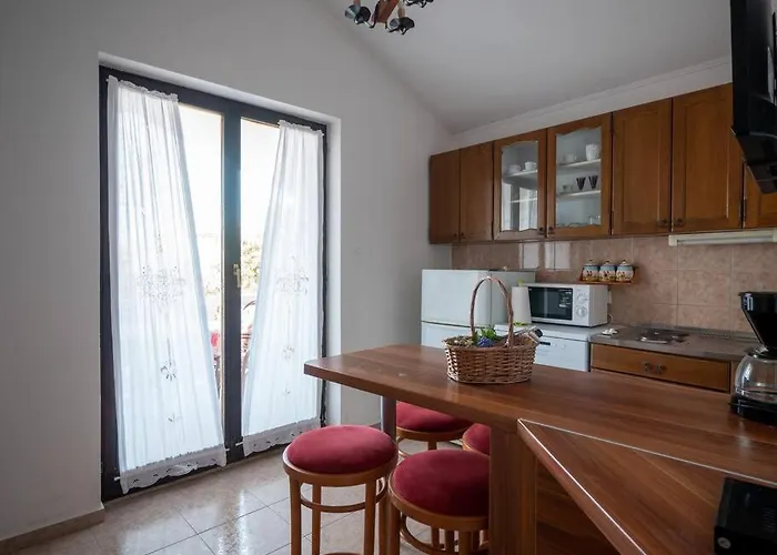 度假居 2 Bedroom With Sea View *