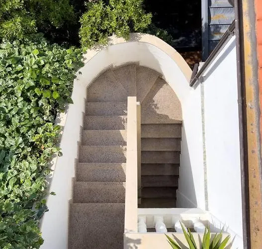 2 Bedroom With Sea View Vikendica Mandre